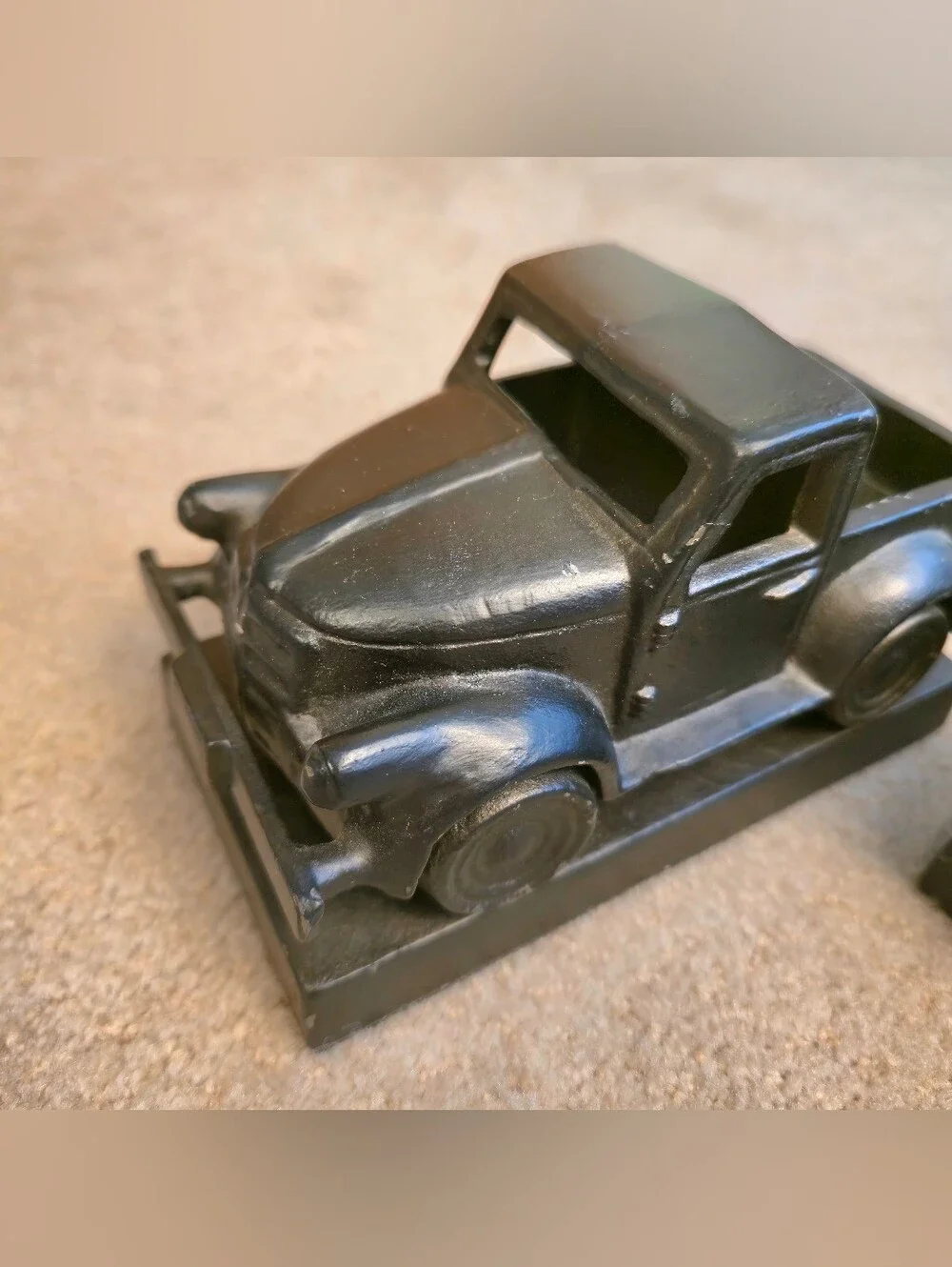 Vintage-style Classic Truck Bookends Pottery Barn Kids